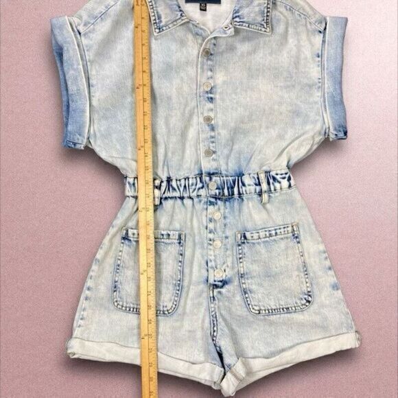 BlankNyc Rompers Womens Sz XS Acid Wash Blue Denim Short Sleeve Pockets Jumpsuit - Picture 9 of 12